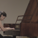 Pianistja nga Kosova sjell tingujt e Beethovenit në pianon e vitit 1825